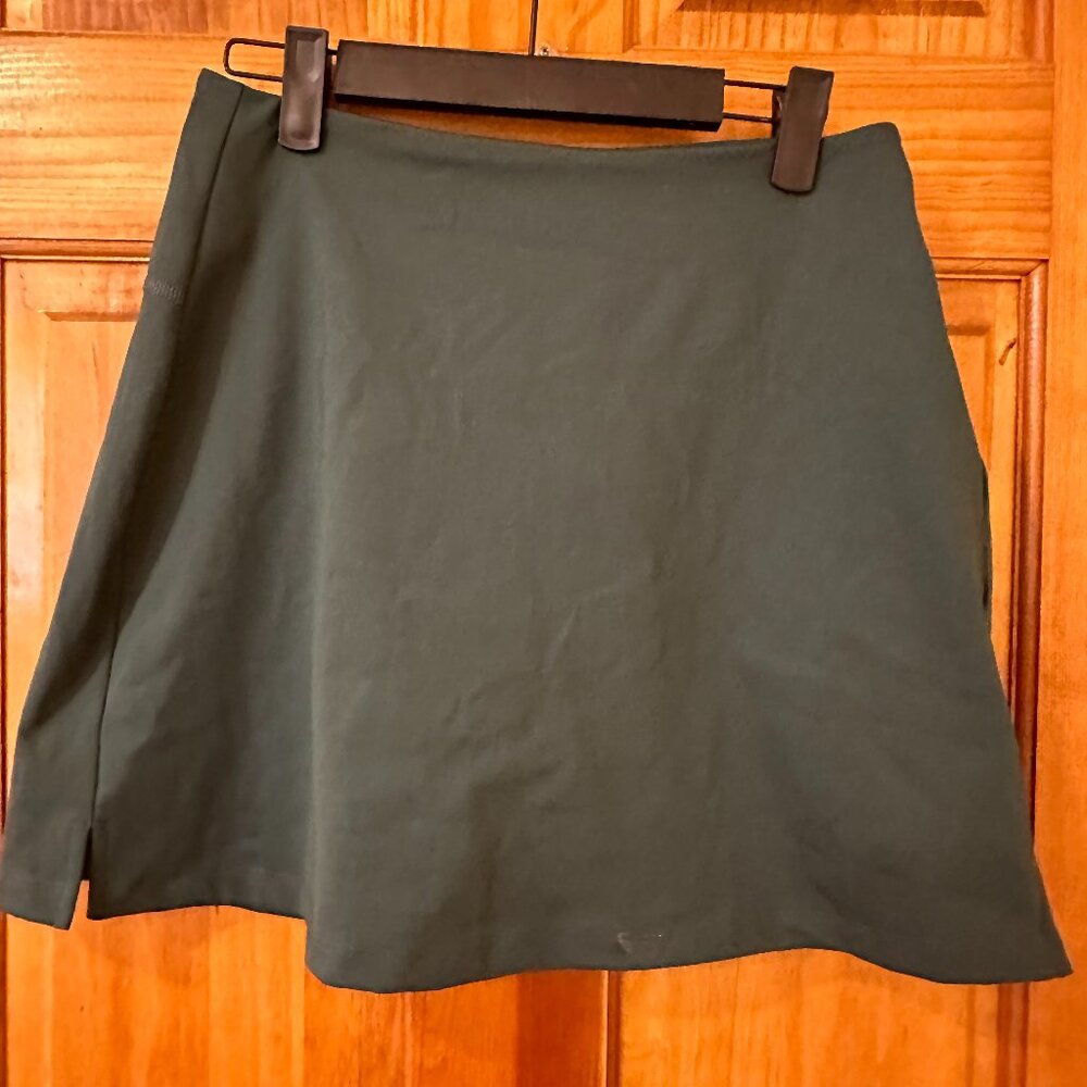 Girlfriend Collective Skort Size M